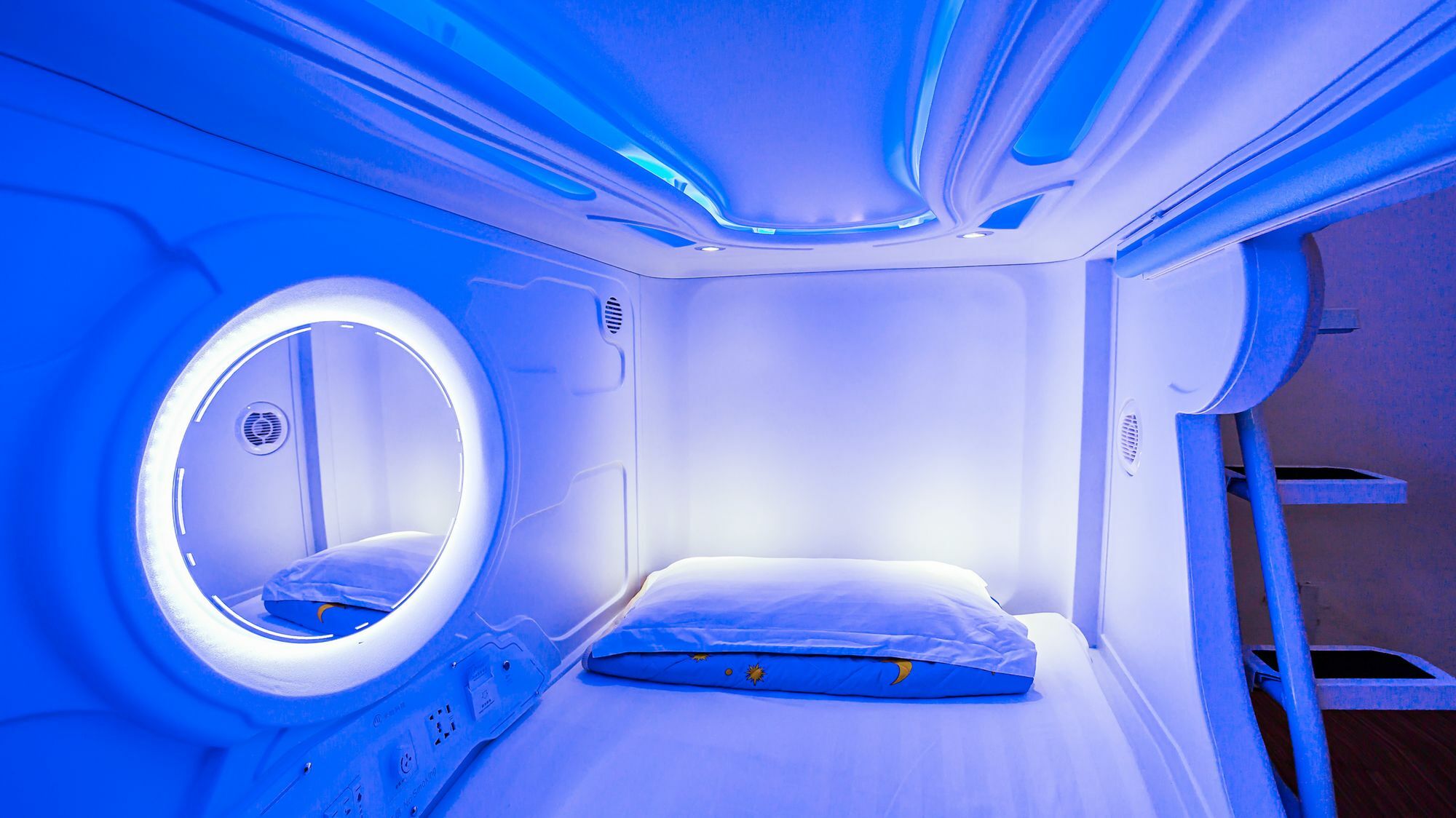 Spacepod@Sg Singapore Bagian luar foto